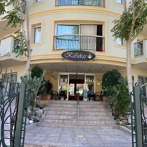 Hotel Club Karakas Apart